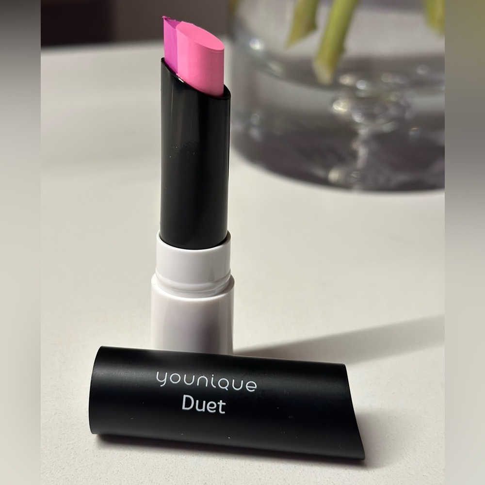 NEW Younique Duet Lipstick